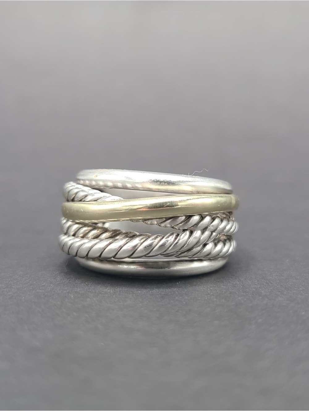 David Yurman Crossover Ring With Gold - Picture 3 of 7